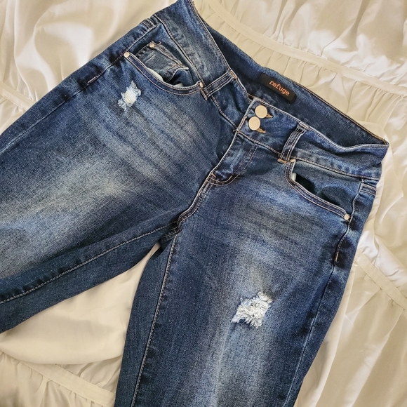 refuge Denim - Size 4 Refuge distress skinny jeans